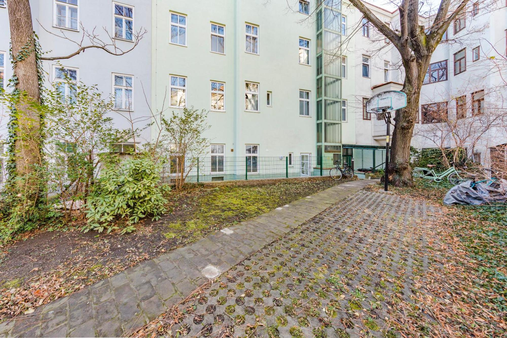 Aparthotel Urban Vienna Living - 18Th District Esterno foto